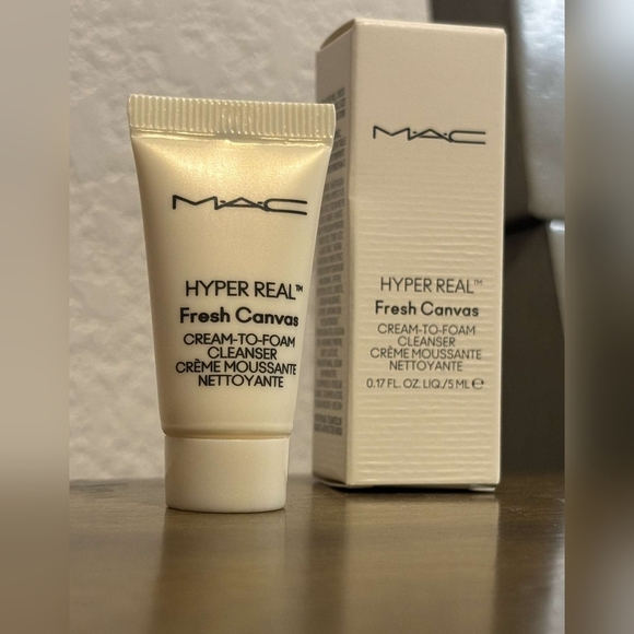 MAC 5 Item Cosmetics Set with Pink/Clear Cosmetic Bag, NEW, $80 MSRP - Picture 11 of 16